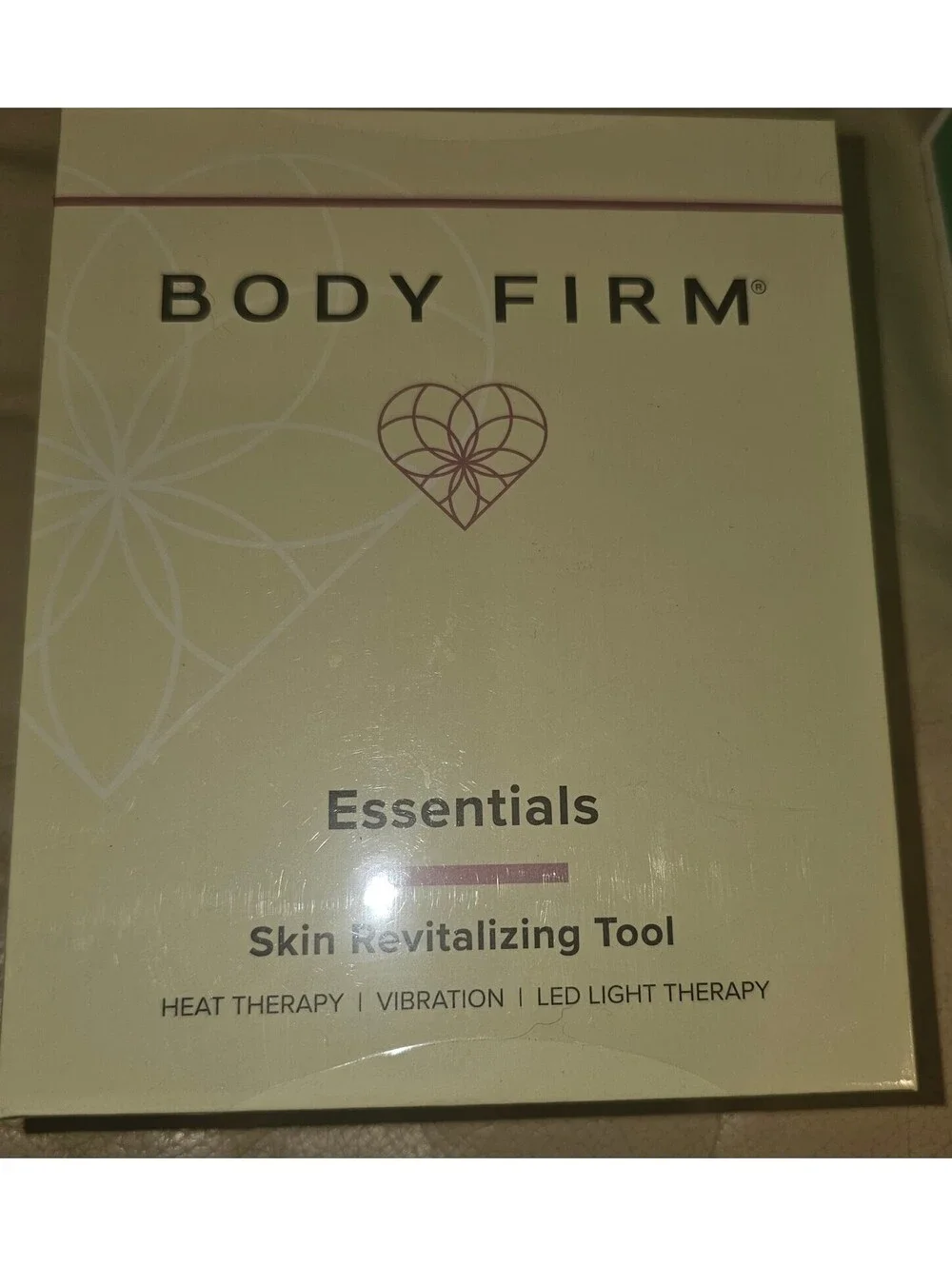 BODY firm Essentials Red light heat therapy tool Sealed New